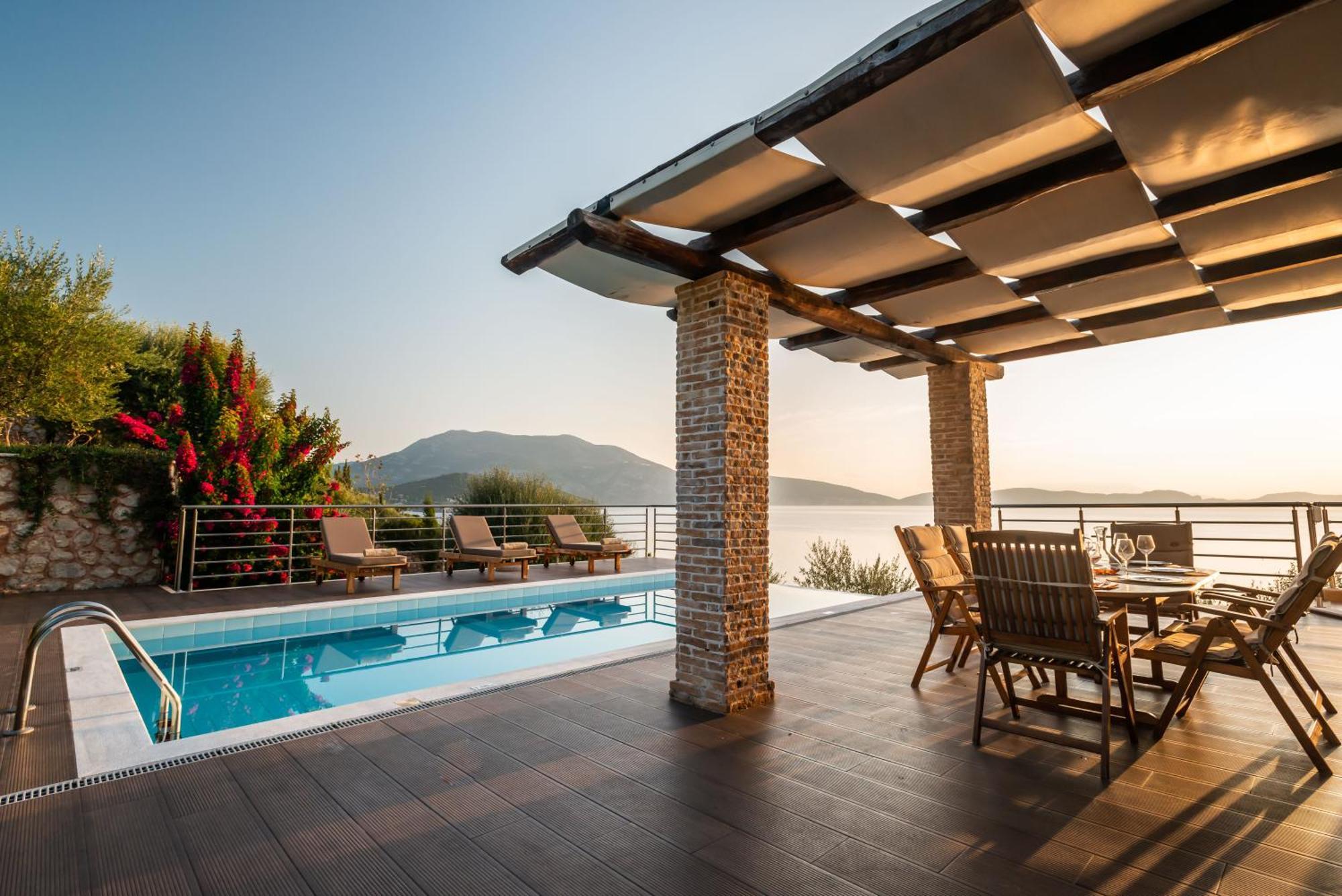 Iris Villas Lefkada - Marine Villa With Private Sea Access シヴォタ エクステリア 写真
